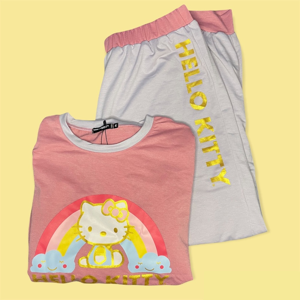 hello kitty pj set!